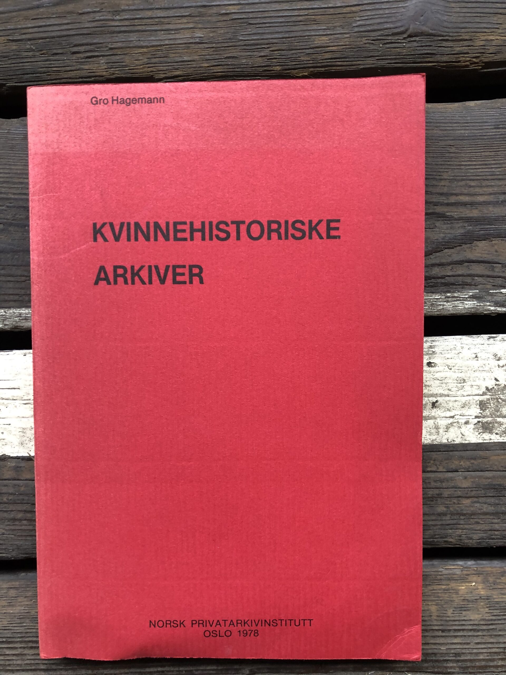 Kvinnehistoriske arkiver - Gro Hagemann